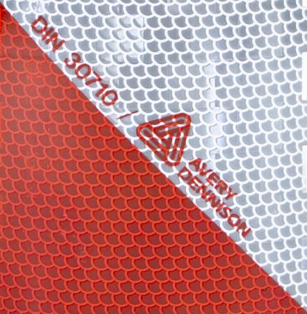 Industriemarkering rood/wit rechtswijzend 141 mm - Reflexfolie